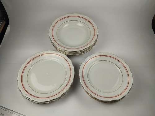 Lot assiettes porcelaine - assiettes,,