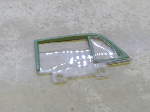 Vitre porte droite - 1/18,