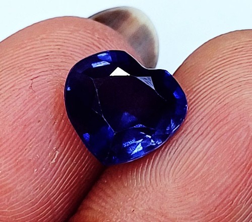 Tanzanite naturelle bleu 65 - bleu, 4,65