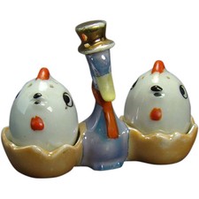 Porcelain Duck and Hatchlings