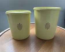 Tupperware 2 Anciennes boîtes