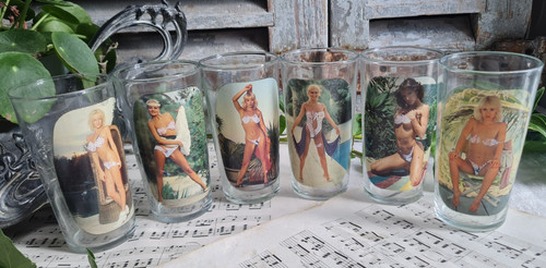 Anciens verres pin nues - anciens, up