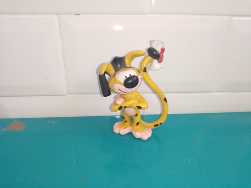 2306042 figurine 7cm - figurine, le