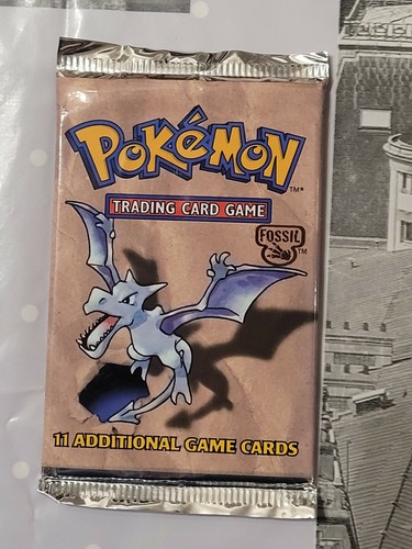 Booster pokemon fossil - b4,