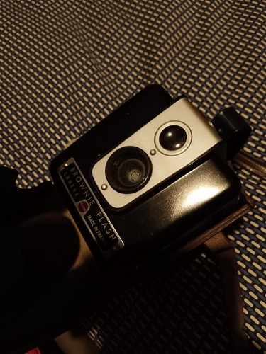 Caméra vintage brownie flash - vintage,