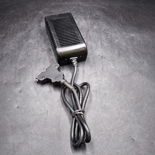 Chargeur batterie 12v - chargeur, 4a