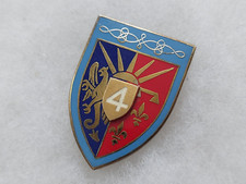 Un insigne militaire " 4° Régiment de Hussard ".