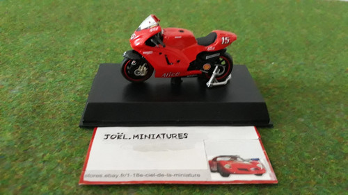 Moto ducati desmosedici gp06 - moto,
