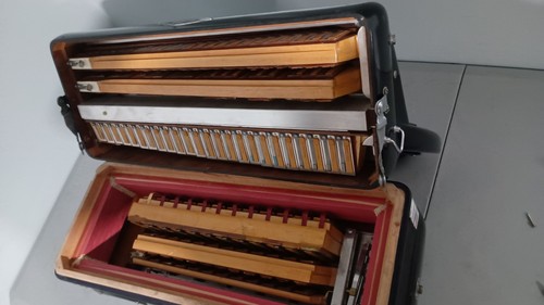 Gusappi accordion - ,