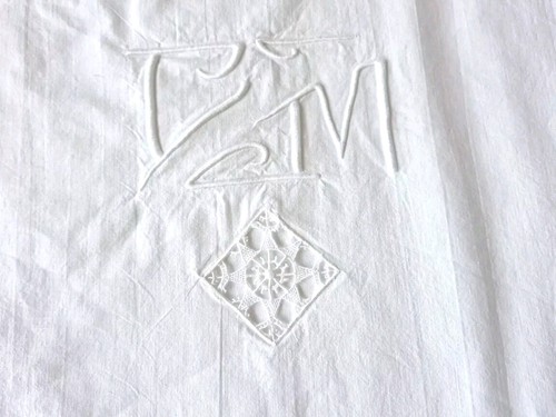 Tres beau drap - drap, en