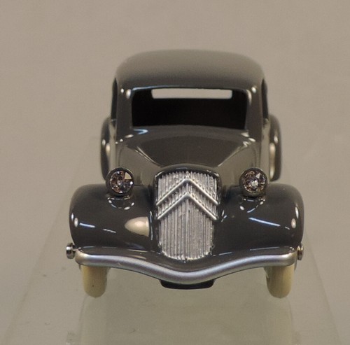 Citroen traction 43e leo - 1/43e,