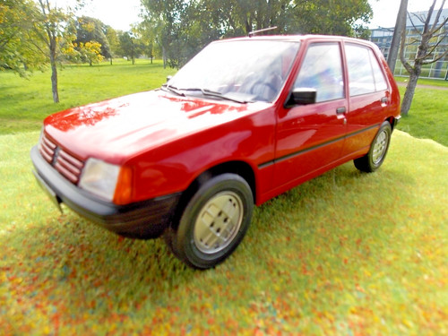 Peugeot 205 echelle1 18 - 205, echelle1/18