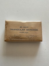 RARE US WW2 TRIANGULAR BANDAGE