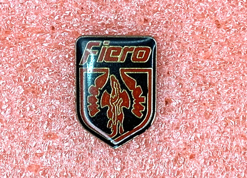 T30 pins ecusson fiero pontiac - pins,