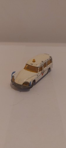 Majorette ambulance - majorette, ds
