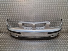 Pare choc avant - BMW Serie 1 E87 5p. de mai 2004 à dec. 2006 *
