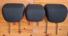 3 appuie-tête siege banquette arriere tissu noir Focus III 3 phase 1 2