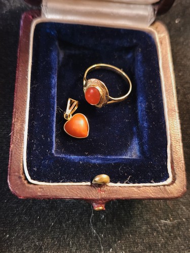 Bague sertie cabochon corail - bague,
