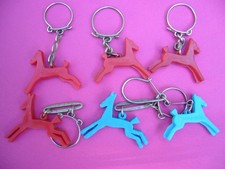 Porte clés -  Lot  6  Poulains différents  - Chocolat POULAIN