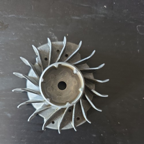 Volant moteur taille haie - volant,