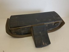 Boite rangement du cric pour