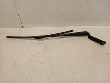 Essuie-glaces avant gauche