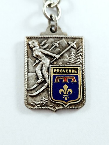 Porte cles souvenir - souvenir, provence