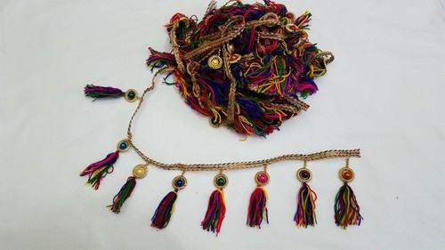 Beau pompon bonne taille - , et