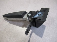 Platine repose pied arrière