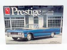 AMT ERTL  1/25 MAQUETTE KIT 1965 LINCOLN CONTINENTAL #6504