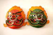 Masque Cambodgien en papier mâché Couleurs Orange Vert au choix