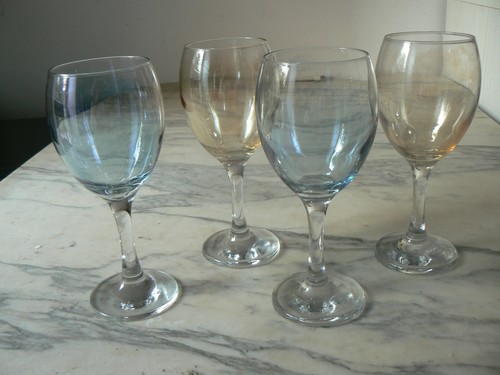 Anciens verres pied couleur - 4,