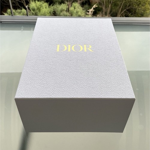 Dior boîte cadeau - dior,
