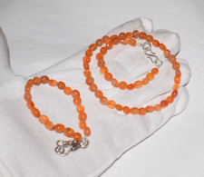 Ensemble de bijoux en pierre