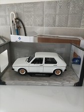 VW GOLF I 1982 blanche CUSTOM