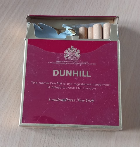 Ancien paquet cigarettes - paquet,