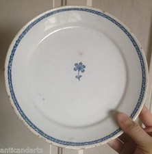 Belle assiette faience