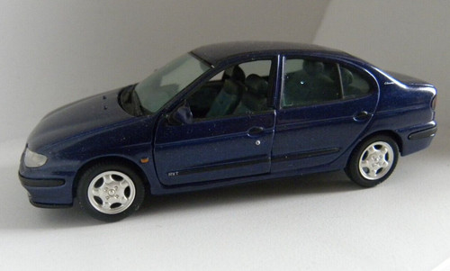 Renault megane rxt - 1/43,