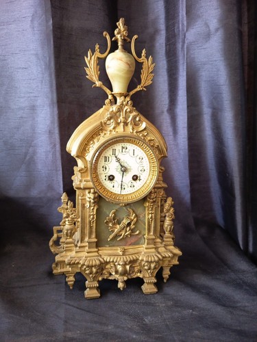 Pendule ancienne horloge - pendule, en