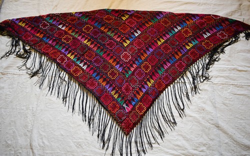 Foulard châle brodé - , bédouin