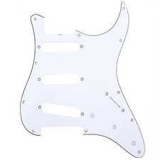 Musiclily Pro 11 trou 62 Strat