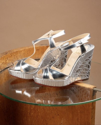 Sandale compensée louboutin - compensée,