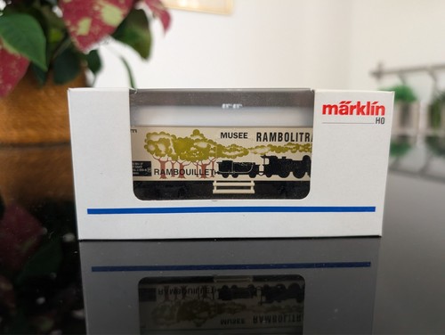 Marklin museum wagon - museum,