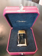 Briquet CARTIER Laqué Noir finition doré rose
