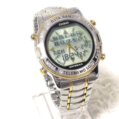 Montre analogique numérique