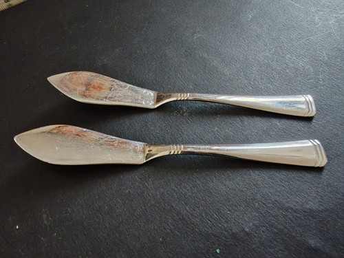 Petits couteaux beurre - a,