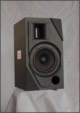 ENCEINTES FRANÇAISES GRAND CRU AUDIO - Essentiel, Monitor 2 voies -  5500€