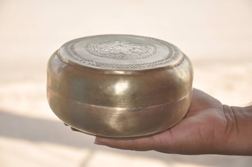 Boîte pain ronde laiton - boîte,