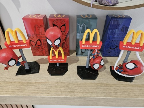 Lots des figurines - lots, 4