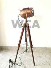 Spot de trépied, lampadaire